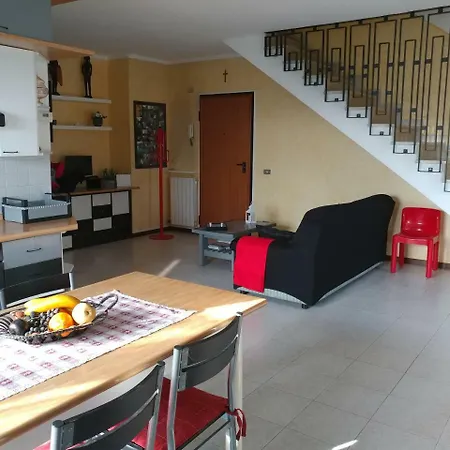 Lägenhet Casa Vacanze Copernico Vago